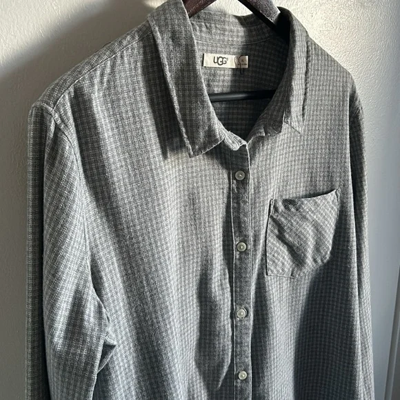 UGG Men’s Brushed Flannel Plaid Checked Long Sleeve Button Down Shirt - Picture 4 of 12